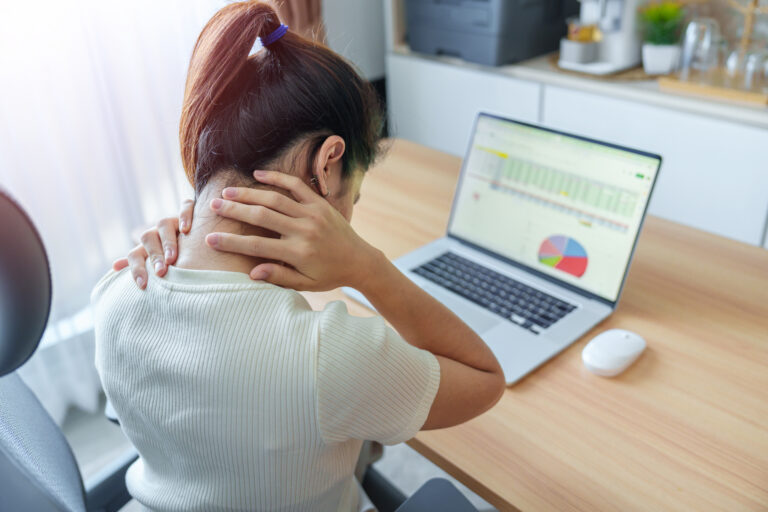 Distonia: Compreendendo e Gerenciando essa Condição Neurológica